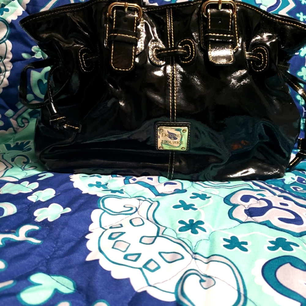 Dooney and Bourke Handbag